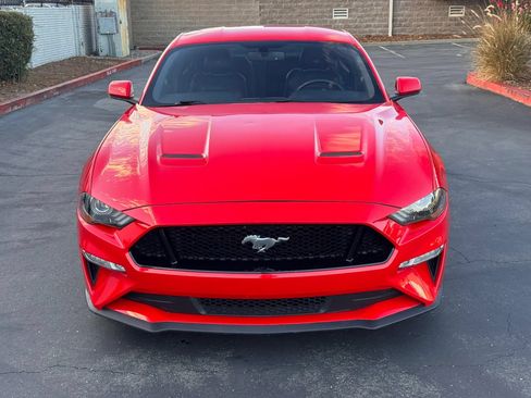 Used 2019 Ford Mustang GT Premium RWD image 9