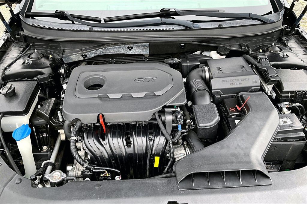 Used 2018 Hyundai Sonata Sport w/ Winter Weather Package FWD image 10