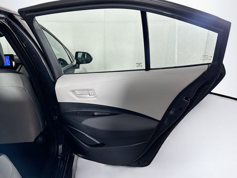 Used 2026 Toyota Corolla LE image 27