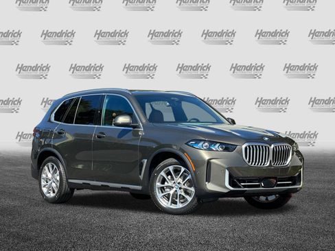 New 2026 BMW X5 xDrive40i AWD/4WD image 2
