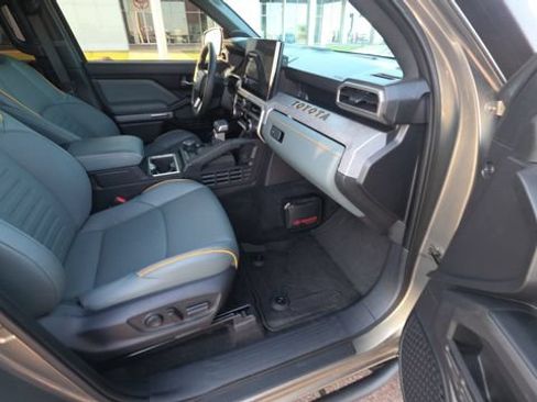 Used 2024 Toyota Tacoma 4x4 Double Cab Hybrid image 30