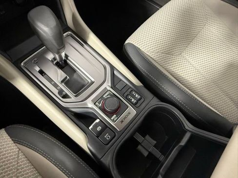 Used 2019 Subaru Forester Premium AWD/4WD image 26