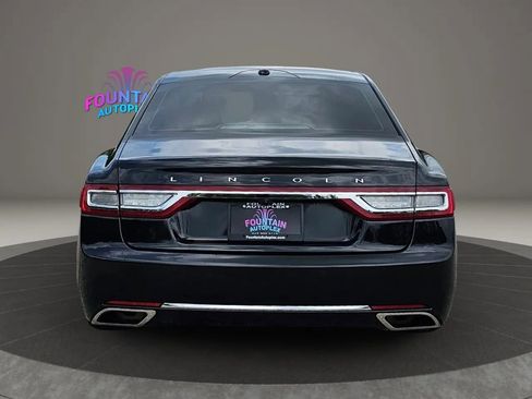 Used 2017 Lincoln Continental Reserve w/ Technology Package AWD/4WD image 4