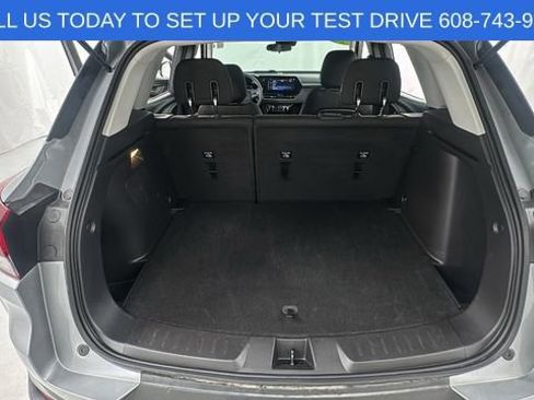Used 2025 Chevrolet TrailBlazer LT image 15