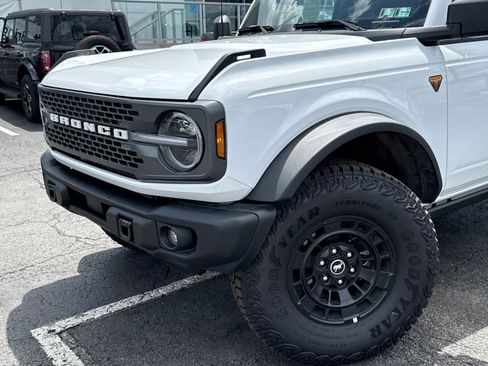 New 2026 Ford Bronco Badlands w/ Sasquatch Package AWD/4WD image 19