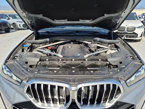 Used 2025 BMW X6 xDrive40i w/ Climate Comfort Package AWD/4WD image 24