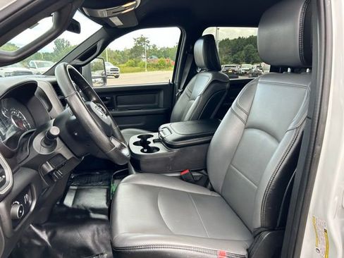 Used 2023 RAM 2500 Tradesman w/ Bed Utility Group image 10