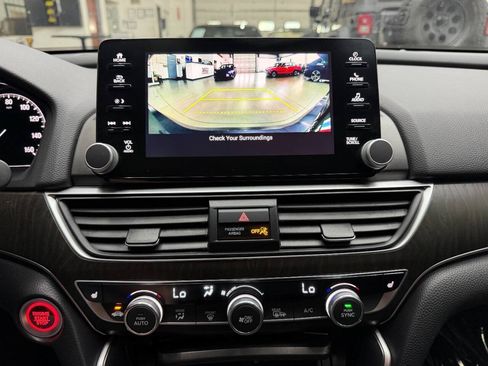 Used 2019 Honda Accord EX-L image 28