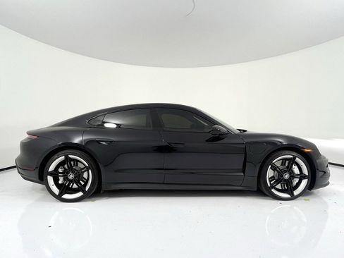 Certified 2024 Porsche Taycan image 8