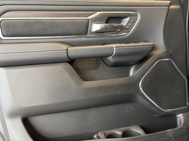 New 2026 RAM 1500 Laramie AWD/4WD image 14