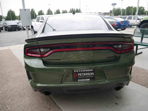 Used 2022 Dodge Charger SRT Hellcat w/ SRT Black Package image 20