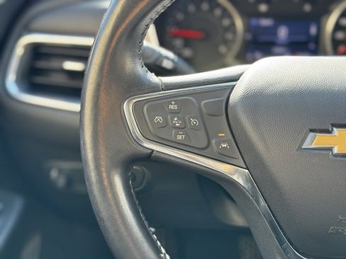 Used 2020 Chevrolet Equinox LT w/ Sport Edition image 23