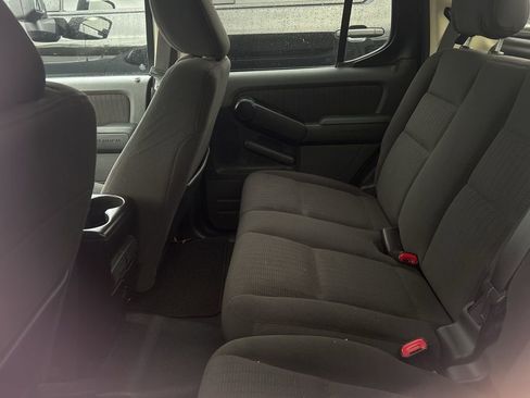 Used 2010 Ford Explorer Sport Trac XLT image 9