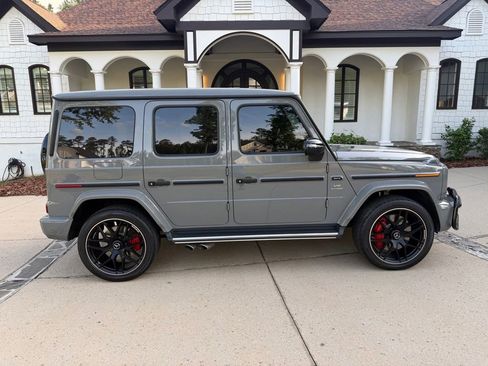 Used 2024 Mercedes-Benz G 63 AMG 4MATIC image 5