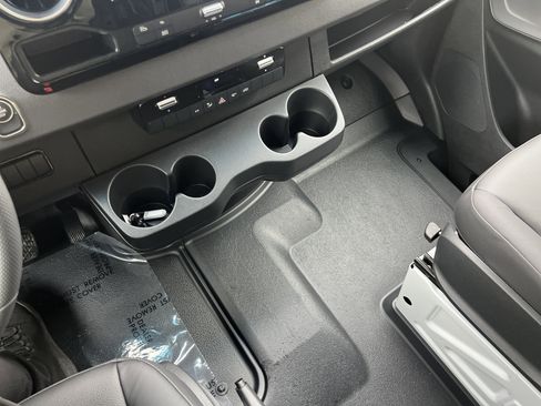 New 2026 Mercedes-Benz Sprinter 2500 image 23