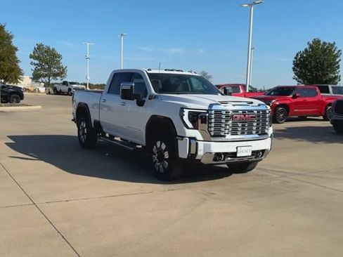 New 2026 GMC Sierra 3500 Denali w/ Denali Reserve Package AWD/4WD image 3
