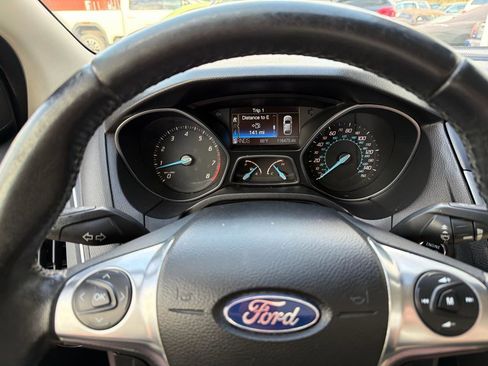 Used 2012 Ford Focus Titanium image 22