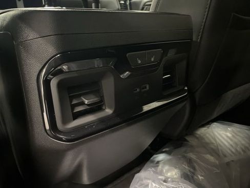 New 2026 GMC Sierra 2500 AT4 w/ AT4 Premium Plus Package image 18