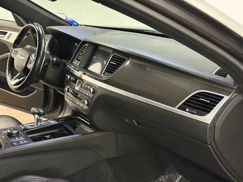 Used 2018 Genesis G80 3.3T Sport RWD image 19