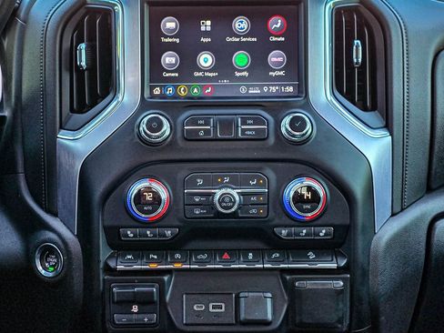 Used 2020 GMC Sierra 1500 SLT w/ SLT Premium Plus Package image 25