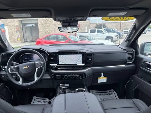 New 2025 Chevrolet Silverado 1500 LTZ AWD/4WD image 23