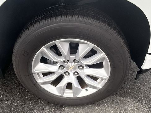 Certified 2020 Chevrolet Silverado 1500 Custom w/ Custom Value Package image 12