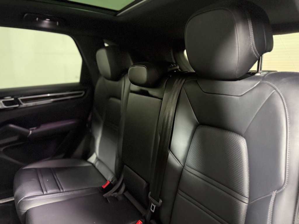 Used 2021 Porsche Cayenne S AWD/4WD image 26
