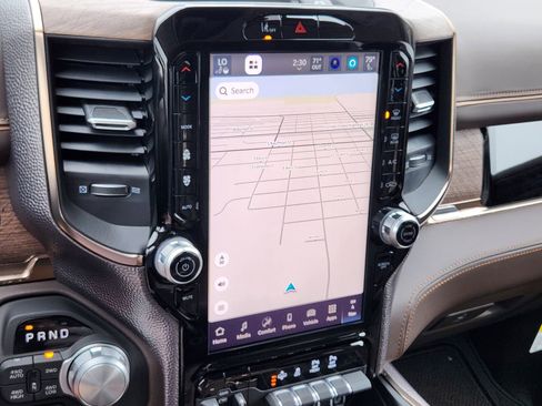 New 2026 RAM 1500 Limited AWD/4WD image 17