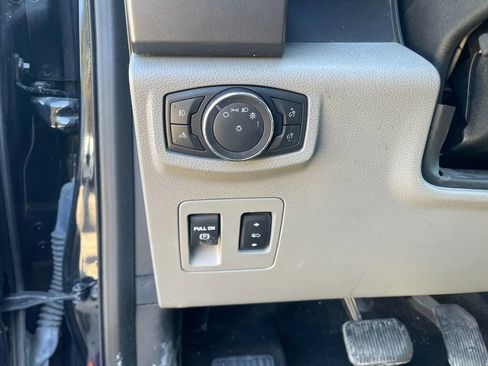 Used 2020 Ford F150 XLT w/ Equipment Group 302A Luxury image 14