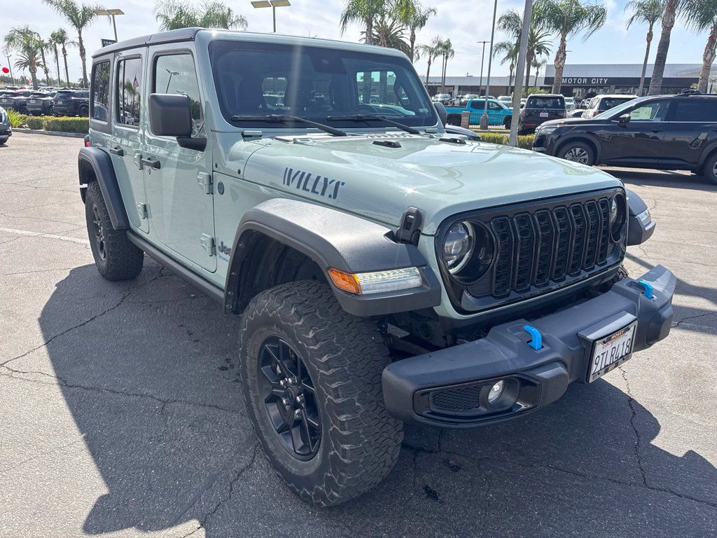 Used 2024 Jeep Wrangler Unlimited AWD/4WD image 5