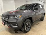 Used 2024 Jeep Compass Trailhawk image 3