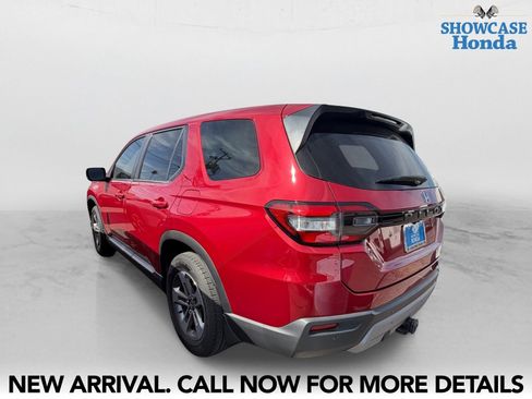 Used 2023 Honda Pilot EX-L image 4