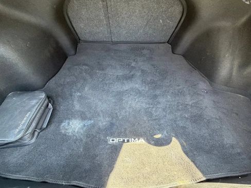 Used 2020 Kia Optima SE FWD image 21