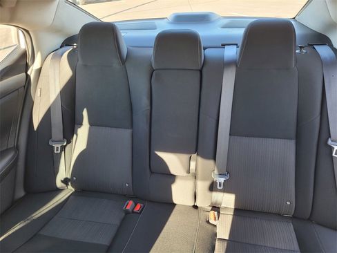 Used 2022 Nissan Sentra SV image 11