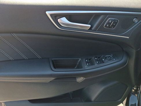 Certified 2023 Ford Edge ST w/ Cargo Accessory Package image 12