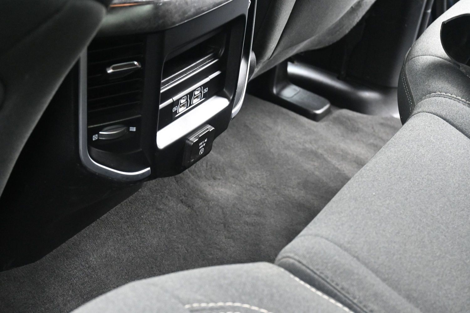 Used 2021 RAM 1500 Big Horn AWD/4WD image 38