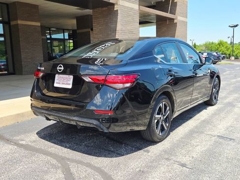 Used 2025 Nissan Sentra SV FWD image 6