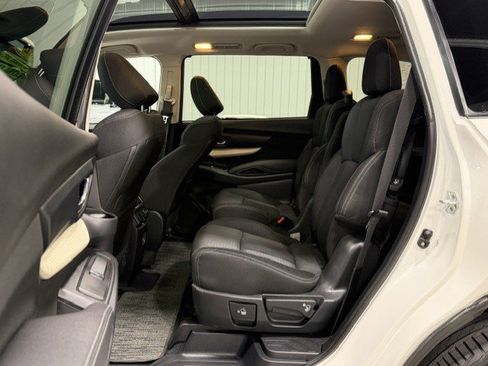 Used 2021 Subaru Ascent Premium w/ Sport Package AWD/4WD image 10