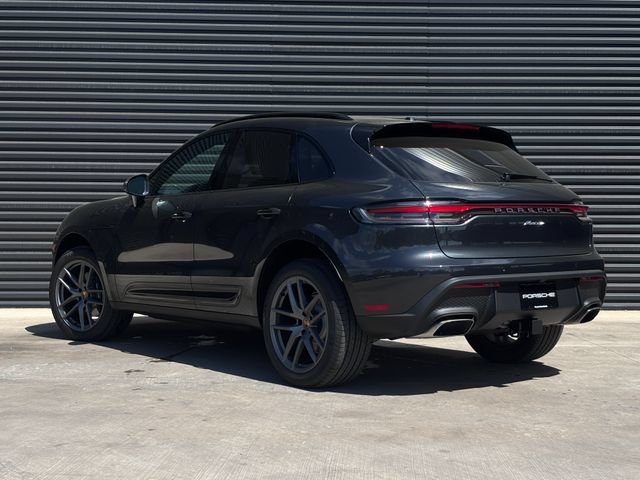 Certified 2026 Porsche Macan AWD/4WD image 3