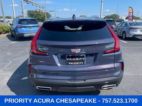 Used 2025 Cadillac XT4 Premium Luxury AWD/4WD image 4