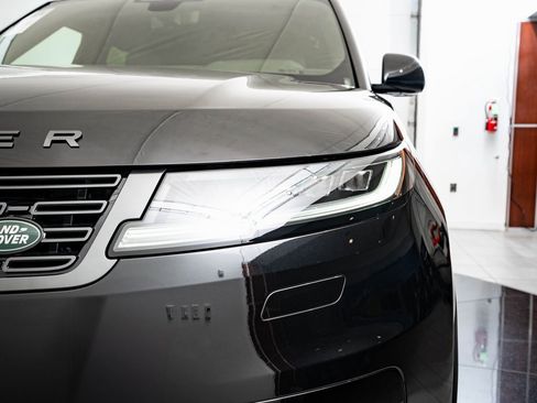 New 2026 Land Rover Range Rover Sport Dynamic SE image 15