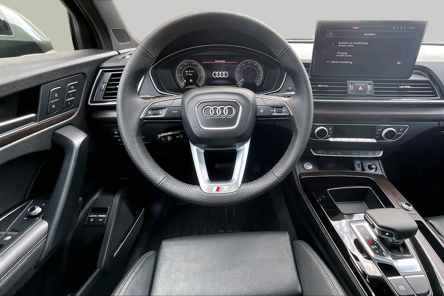 Used 2024 Audi Q5 e Premium Plus w/ Premium Plus Package AWD/4WD image 6