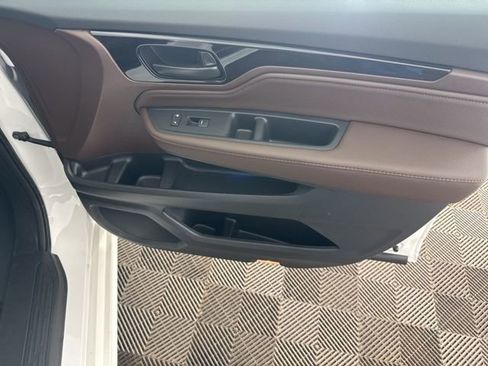 Certified 2026 Honda Odyssey Touring image 25