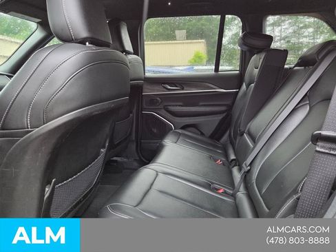 Used 2024 Jeep Grand Cherokee Limited 4xe AWD/4WD image 5