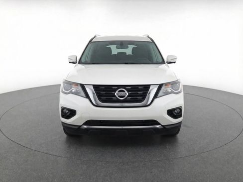 Used 2020 Nissan Pathfinder S image 2