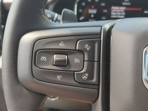 Used 2026 GMC Sierra 1500 AT4 w/ AT4 Preferred Package AWD/4WD image 35
