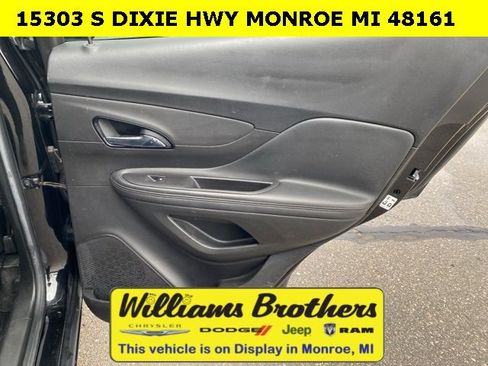 Used 2018 Buick Encore Premium w/ Experience Buick Package image 29