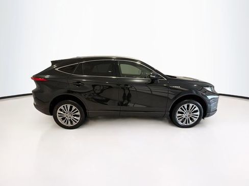 Certified 2021 Toyota Venza XLE w/ Softex Package AWD/4WD image 7