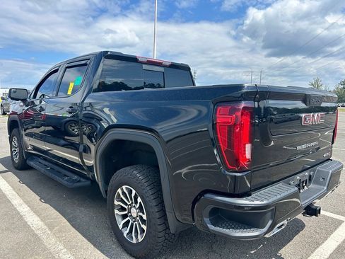 Used 2021 GMC Sierra 1500 AT4 w/ AT4 Preferred Package AWD/4WD image 3