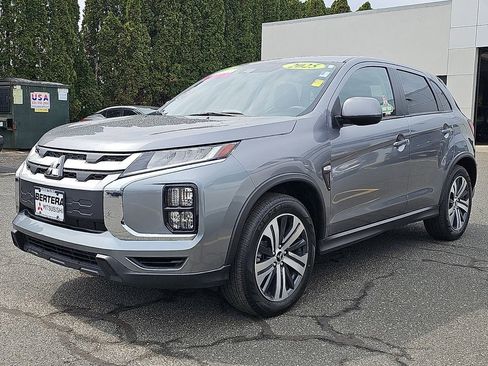 Used 2025 Mitsubishi Outlander Sport ES AWD/4WD image 3